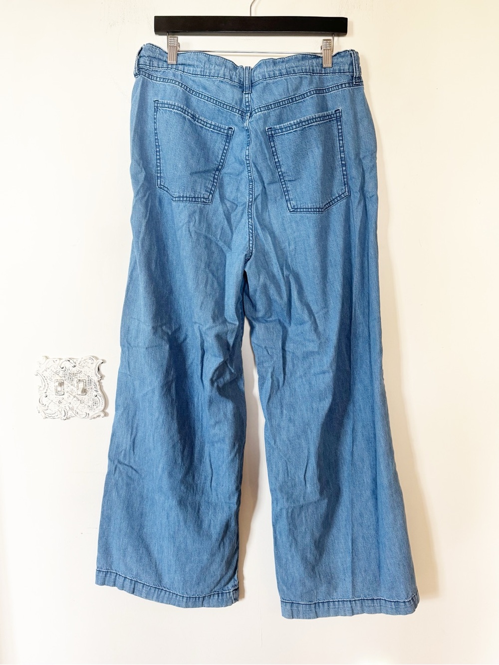 Old Navy High Rise Drapey Drawcord Wide Leg Jeans 12 Tall - Picture 4 of 6